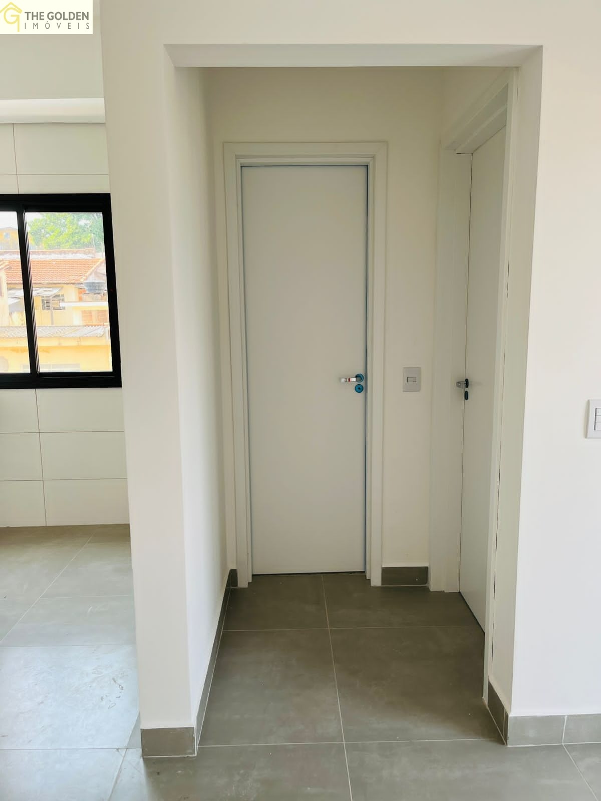 Apartamento à venda com 1 quarto, 42m² - Foto 5