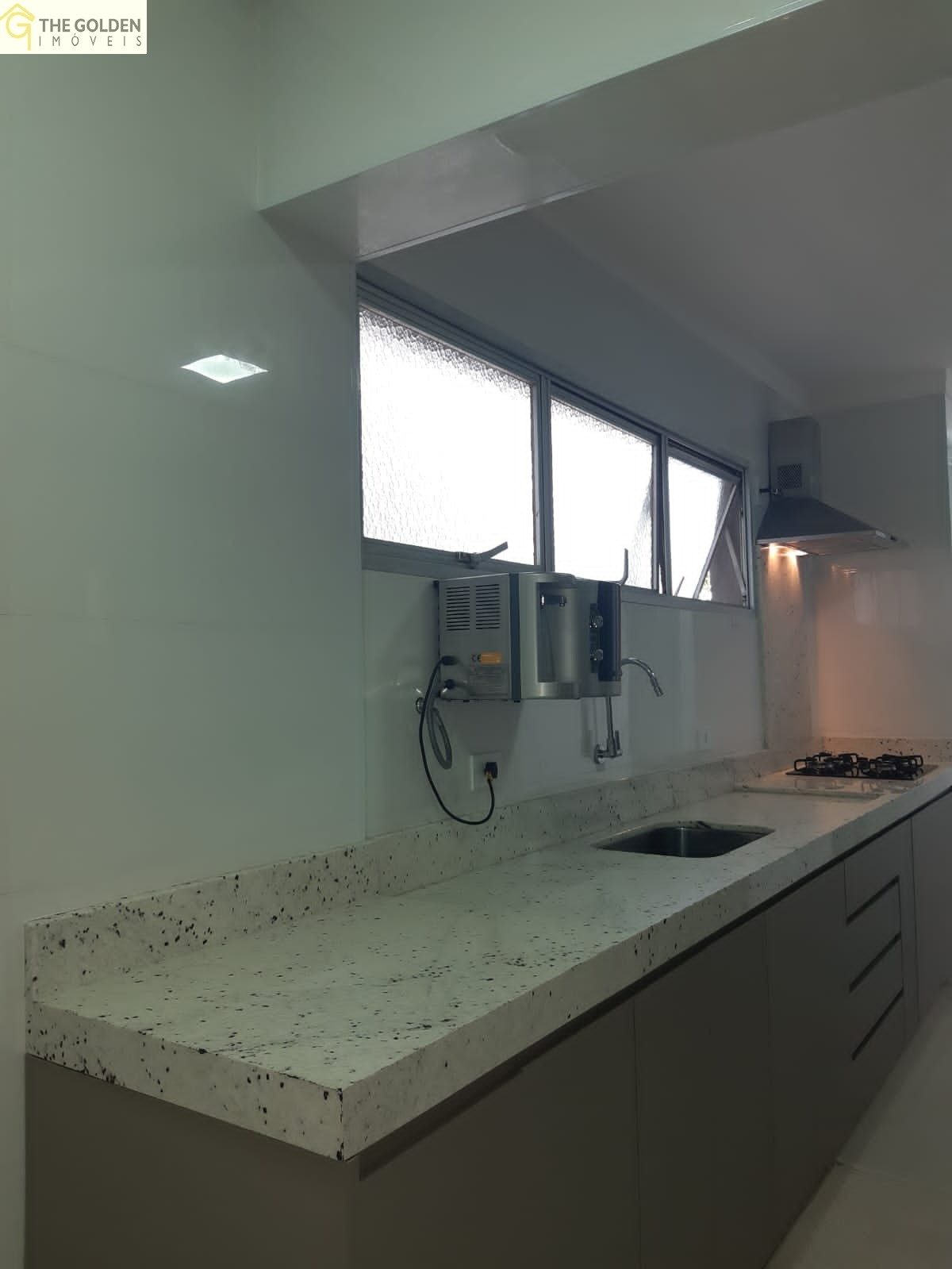 Apartamento à venda com 3 quartos, 98m² - Foto 7