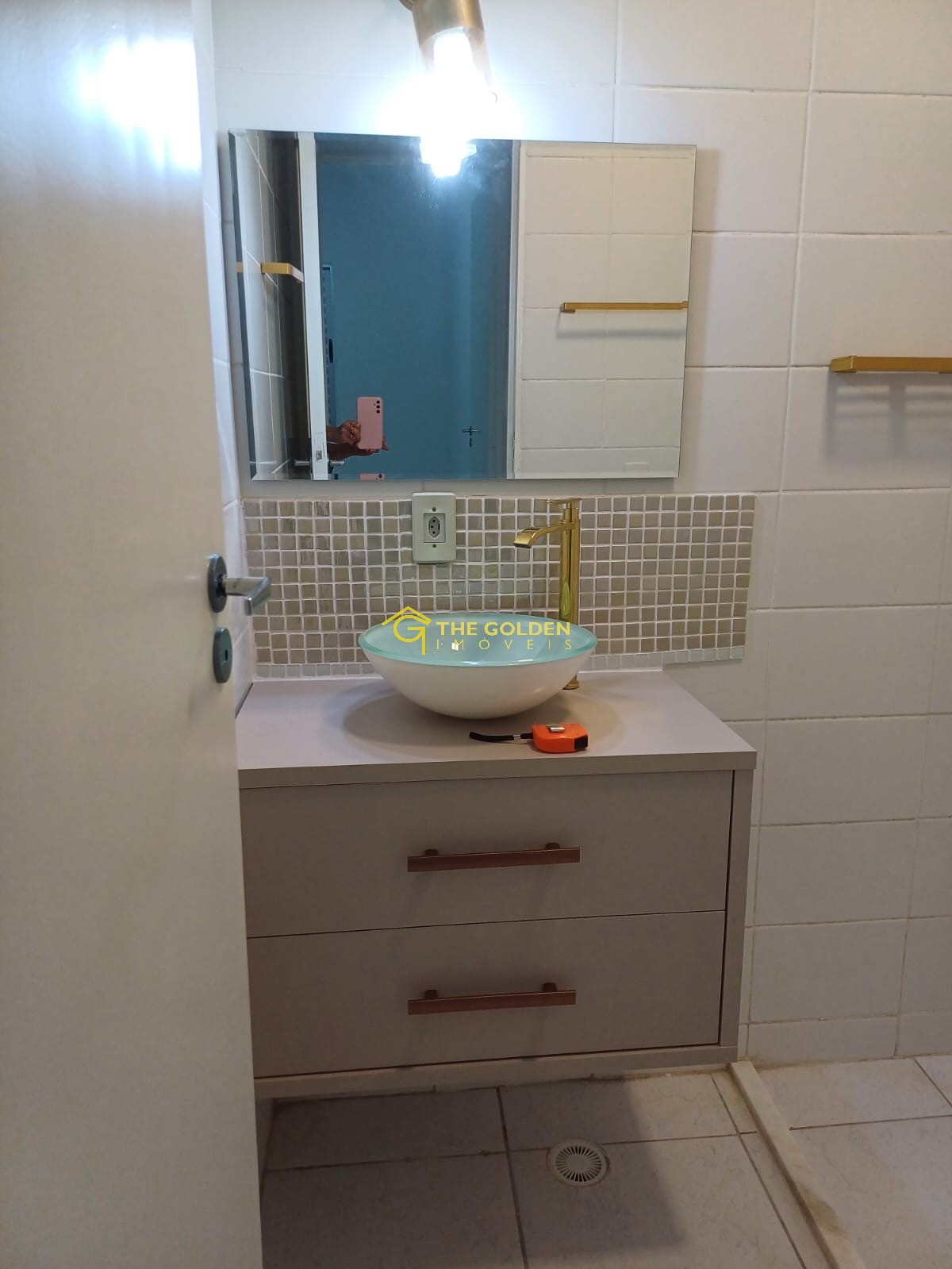 Apartamento à venda com 2 quartos, 56m² - Foto 2