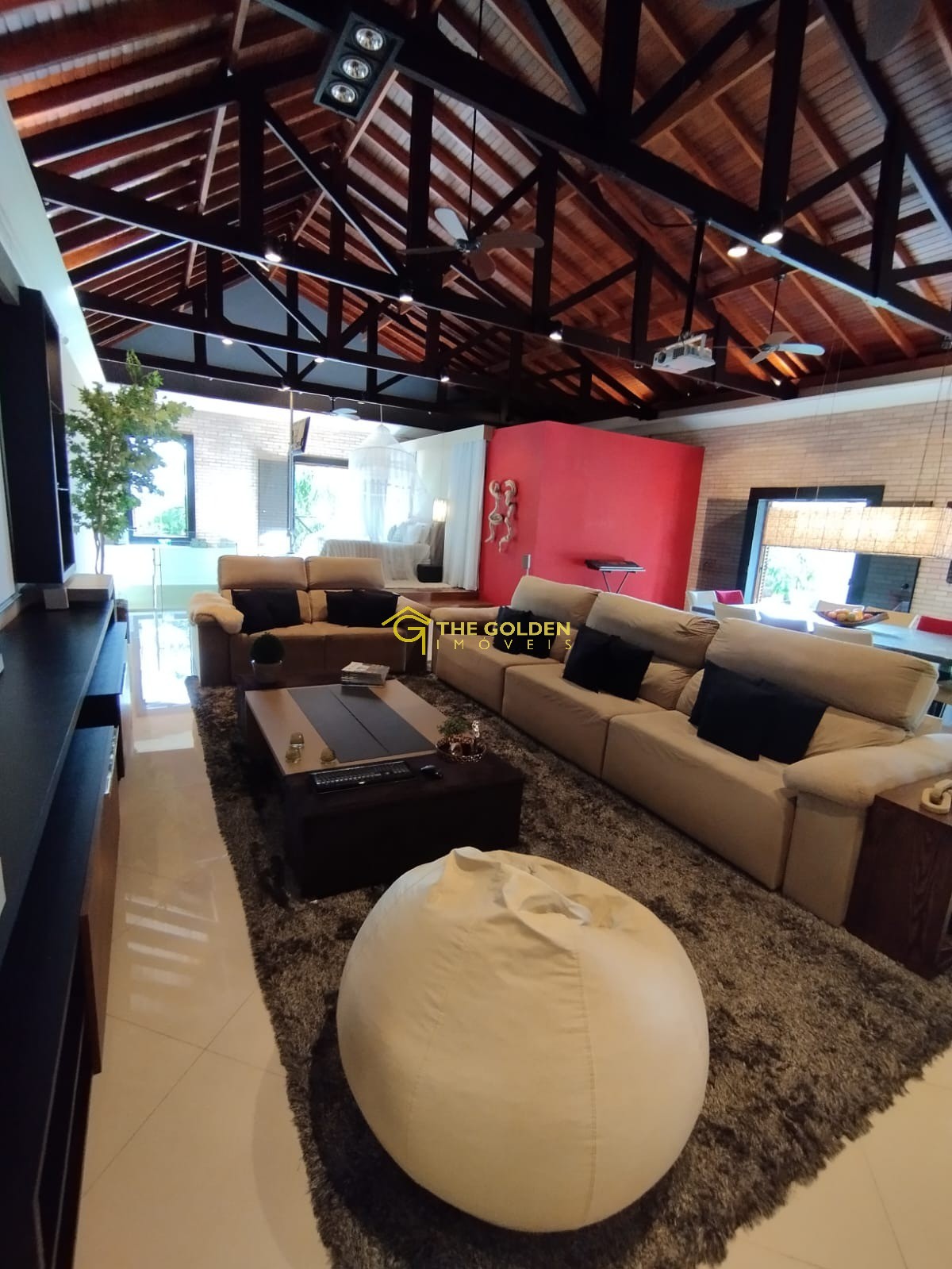 Casa à venda com 3 quartos, 350m² - Foto 17