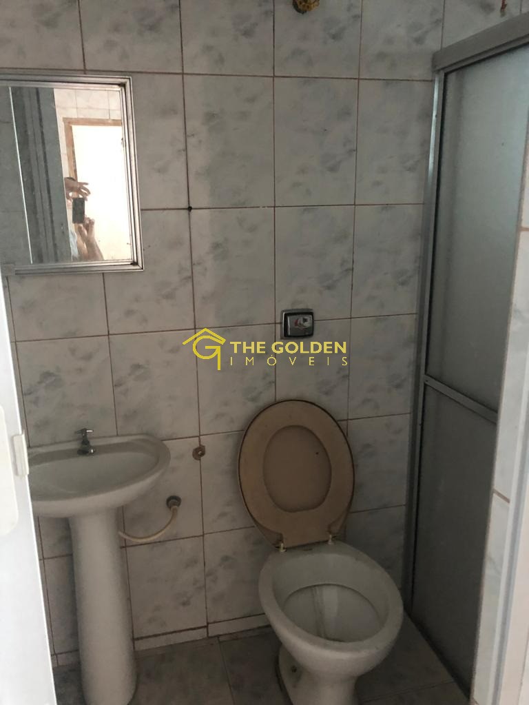 Casa à venda com 4 quartos, 250m² - Foto 18