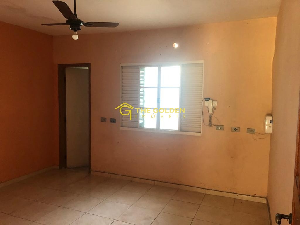 Casa à venda com 4 quartos, 250m² - Foto 32