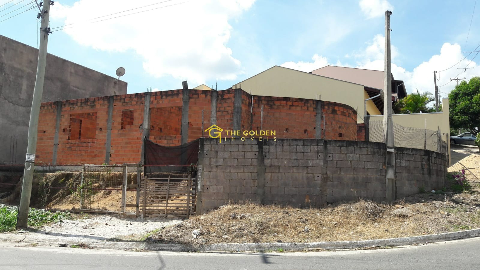 Loteamento e Condomínio à venda, 200m² - Foto 1