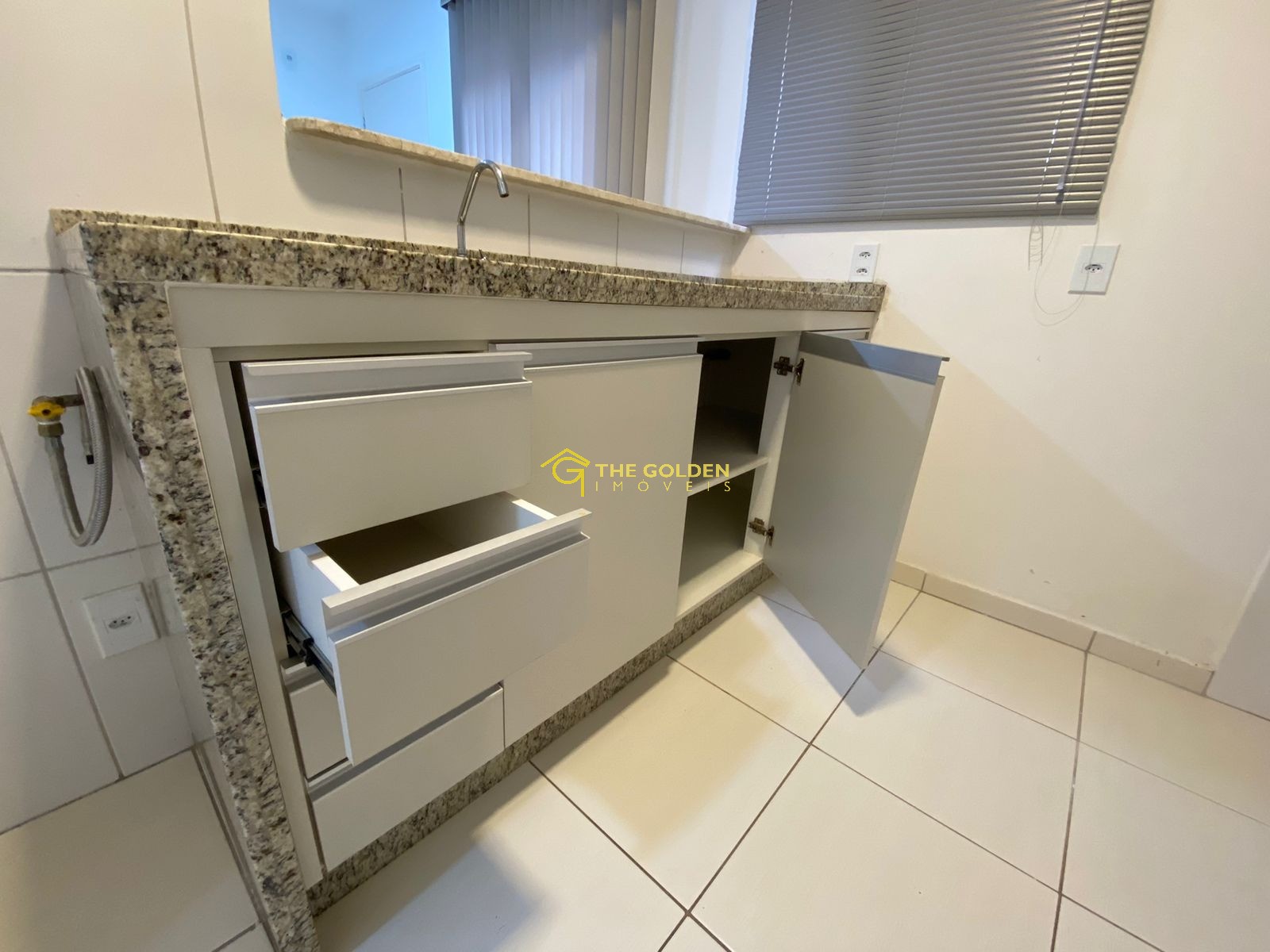 Apartamento à venda com 2 quartos, 45m² - Foto 19