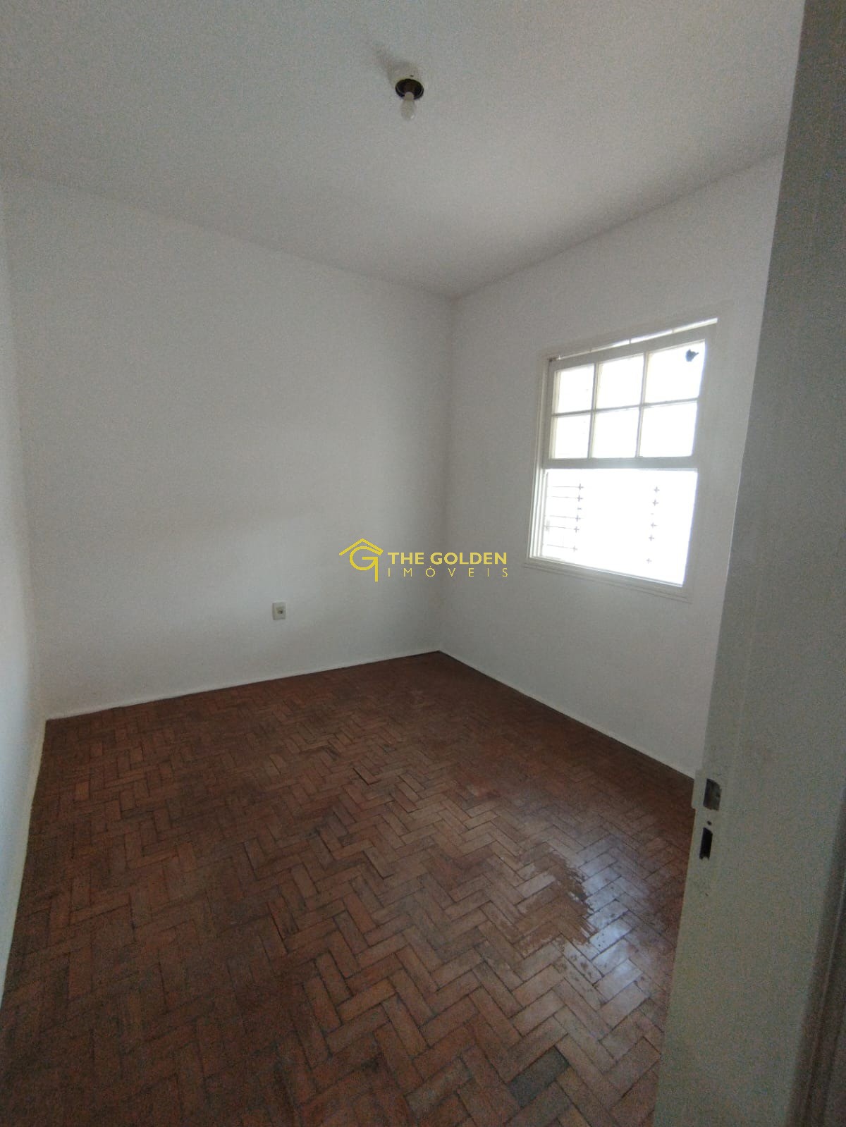 Casa à venda com 3 quartos, 400m² - Foto 9