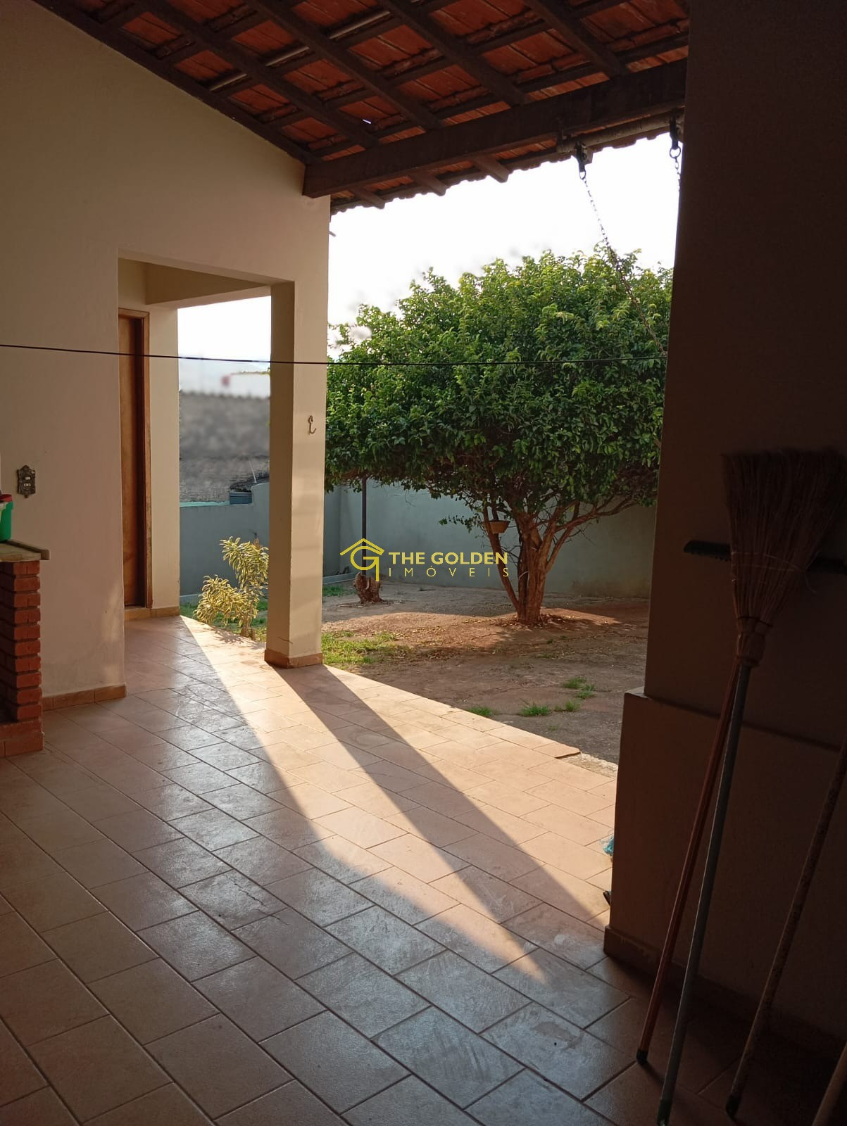 Casa à venda com 3 quartos, 308m² - Foto 4