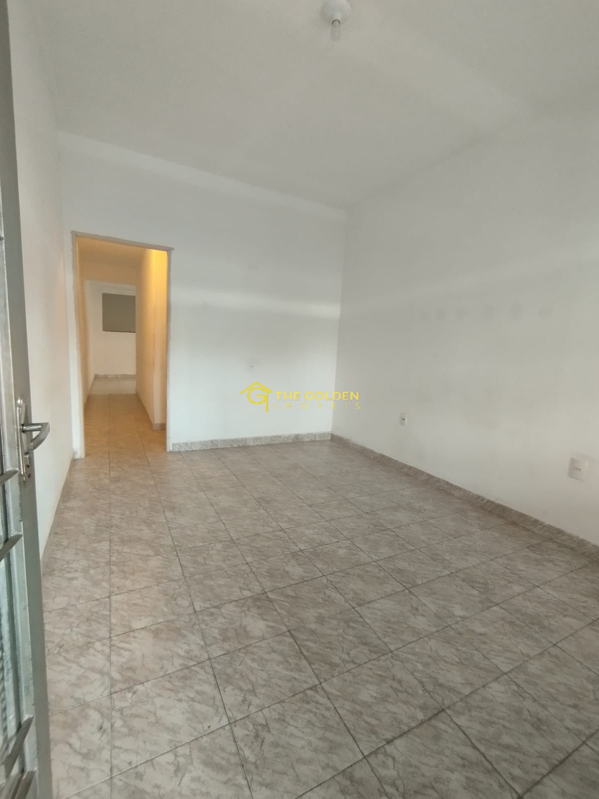 Casa à venda com 4 quartos, 173m² - Foto 3