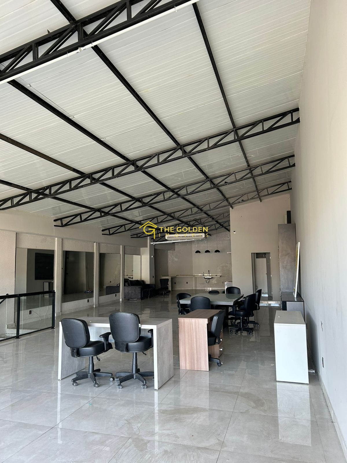 Depósito-Galpão-Armazém para alugar, 400m² - Foto 4