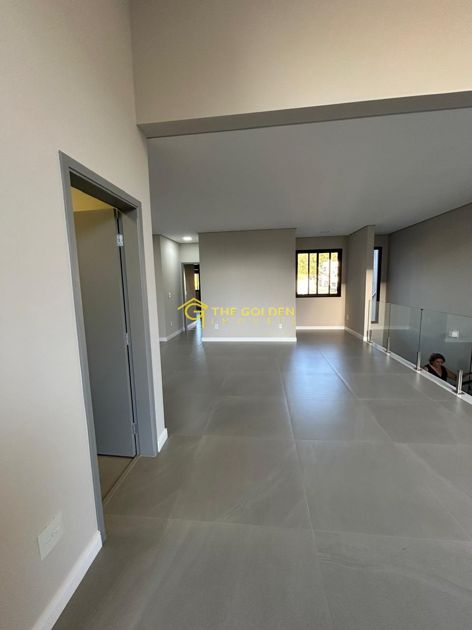 Casa de Condomínio à venda com 3 quartos, 222m² - Foto 4