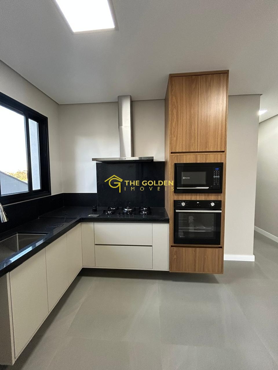 Casa de Condomínio à venda com 3 quartos, 222m² - Foto 13
