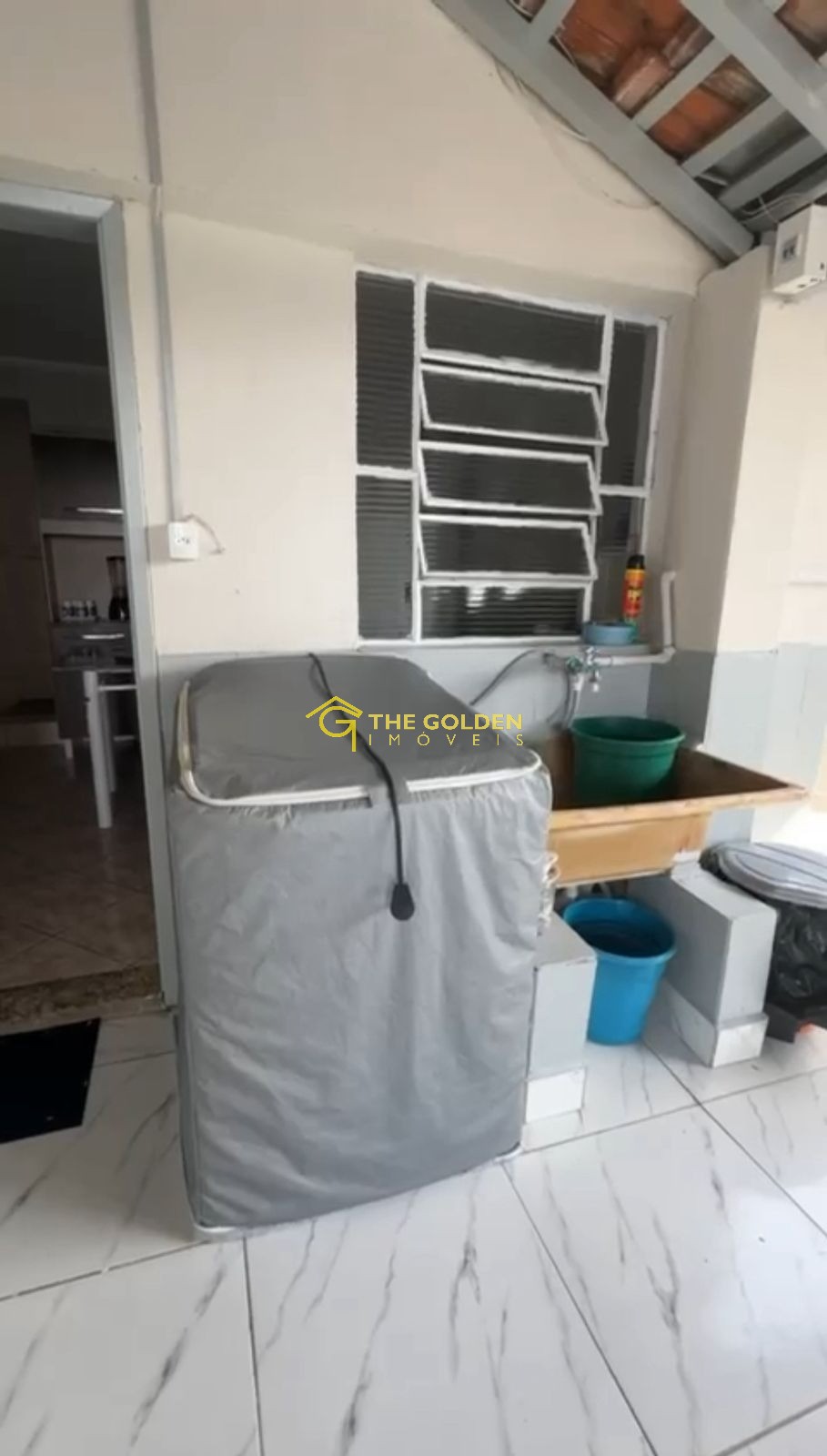 Casa à venda com 3 quartos, 228m² - Foto 10