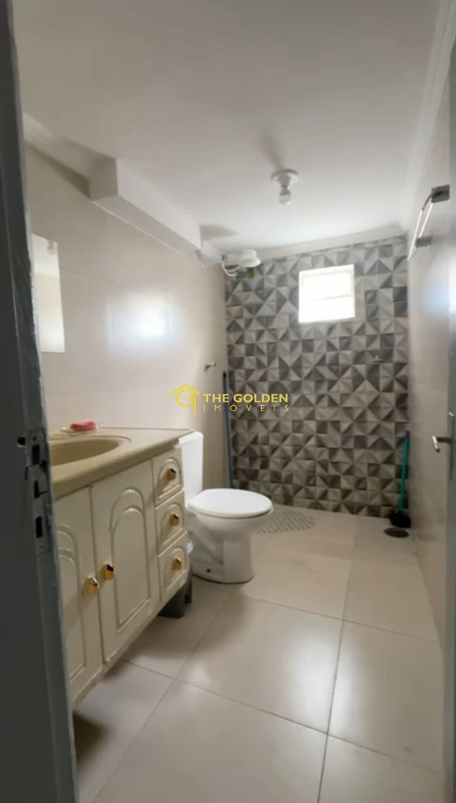 Casa à venda com 3 quartos, 228m² - Foto 12