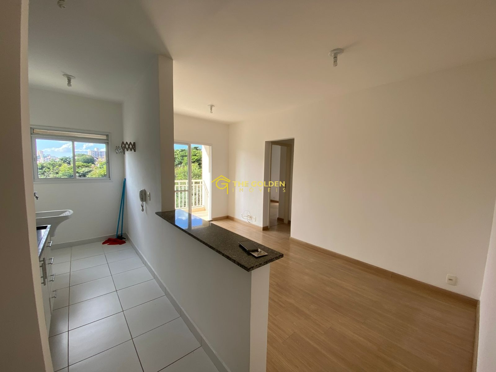 Apartamento para alugar com 2 quartos, 50m² - Foto 2