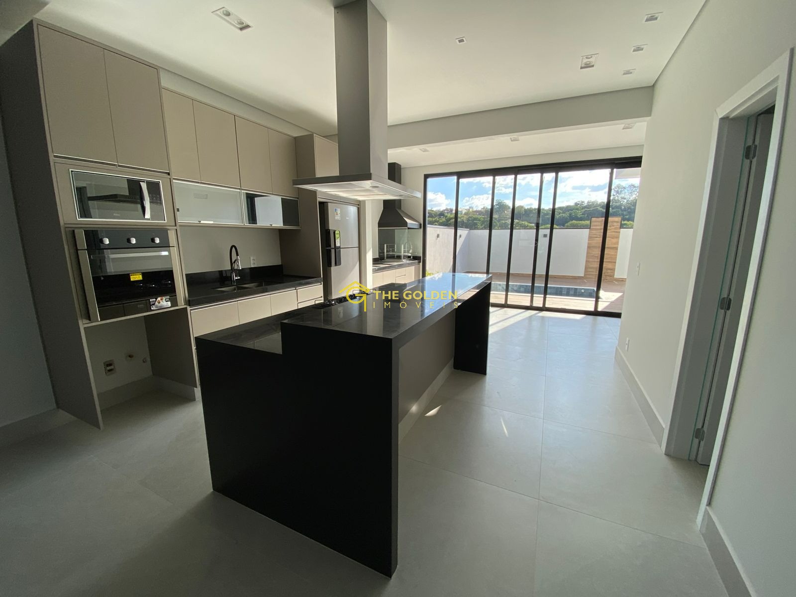 Casa de Condomínio à venda com 3 quartos, 179m² - Foto 11