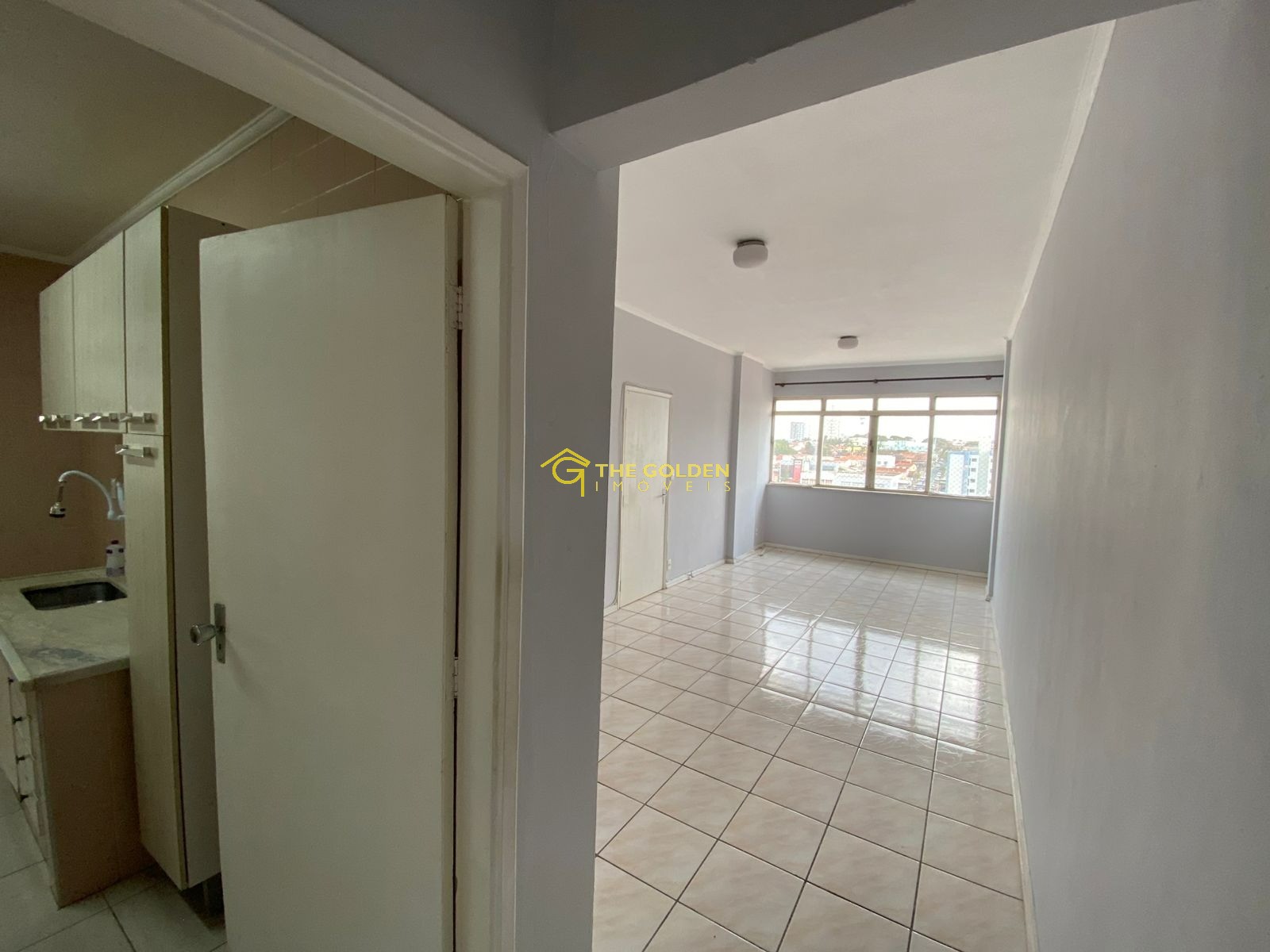 Apartamento para alugar com 2 quartos, 81m² - Foto 1