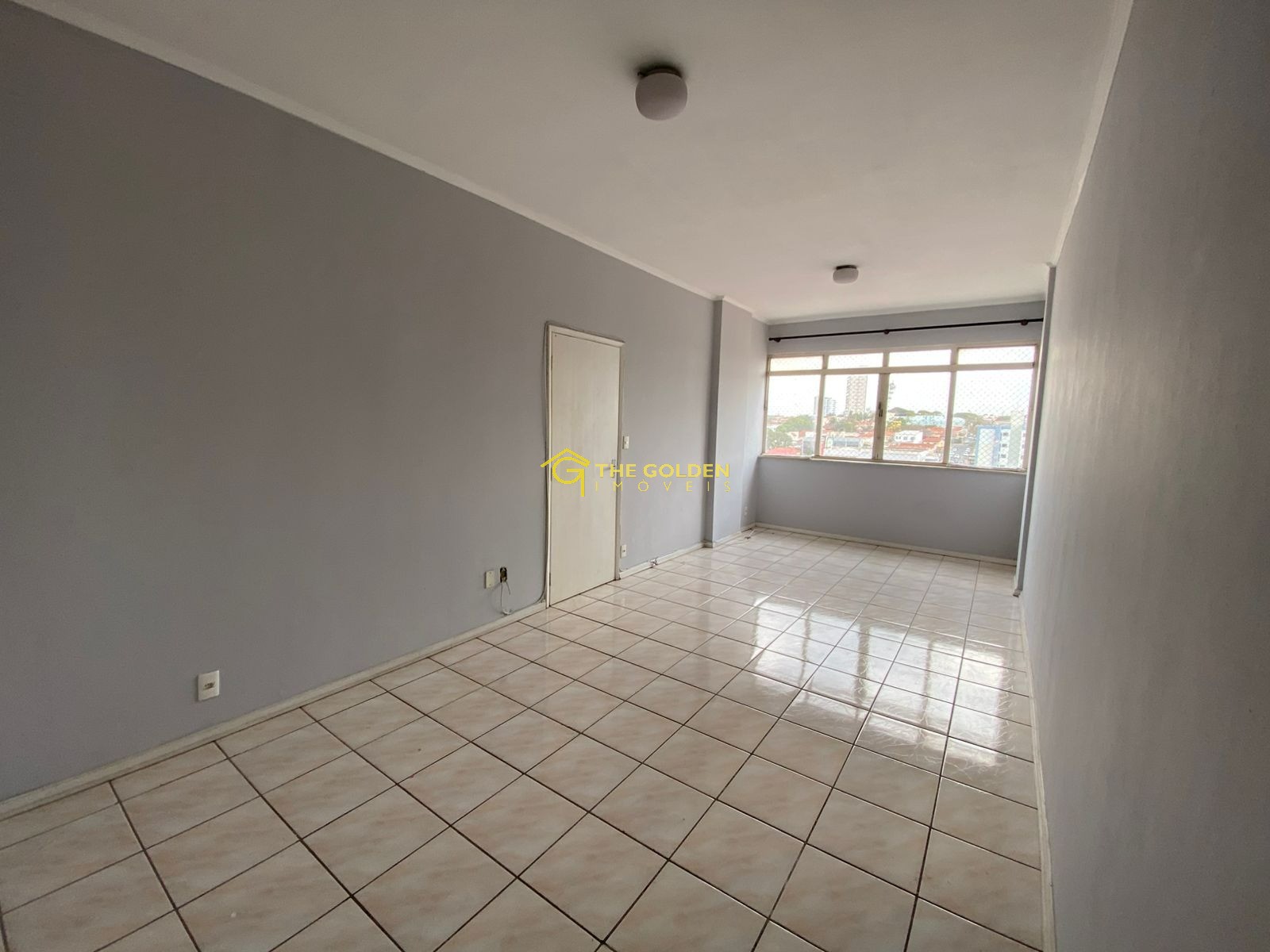 Apartamento para alugar com 2 quartos, 81m² - Foto 2
