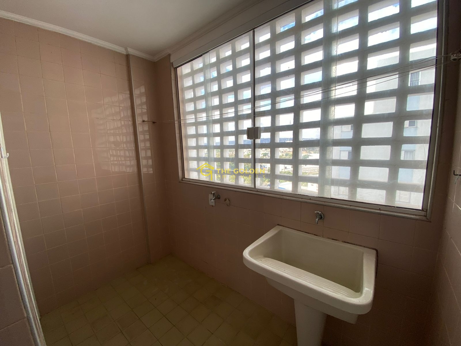 Apartamento para alugar com 2 quartos, 81m² - Foto 14