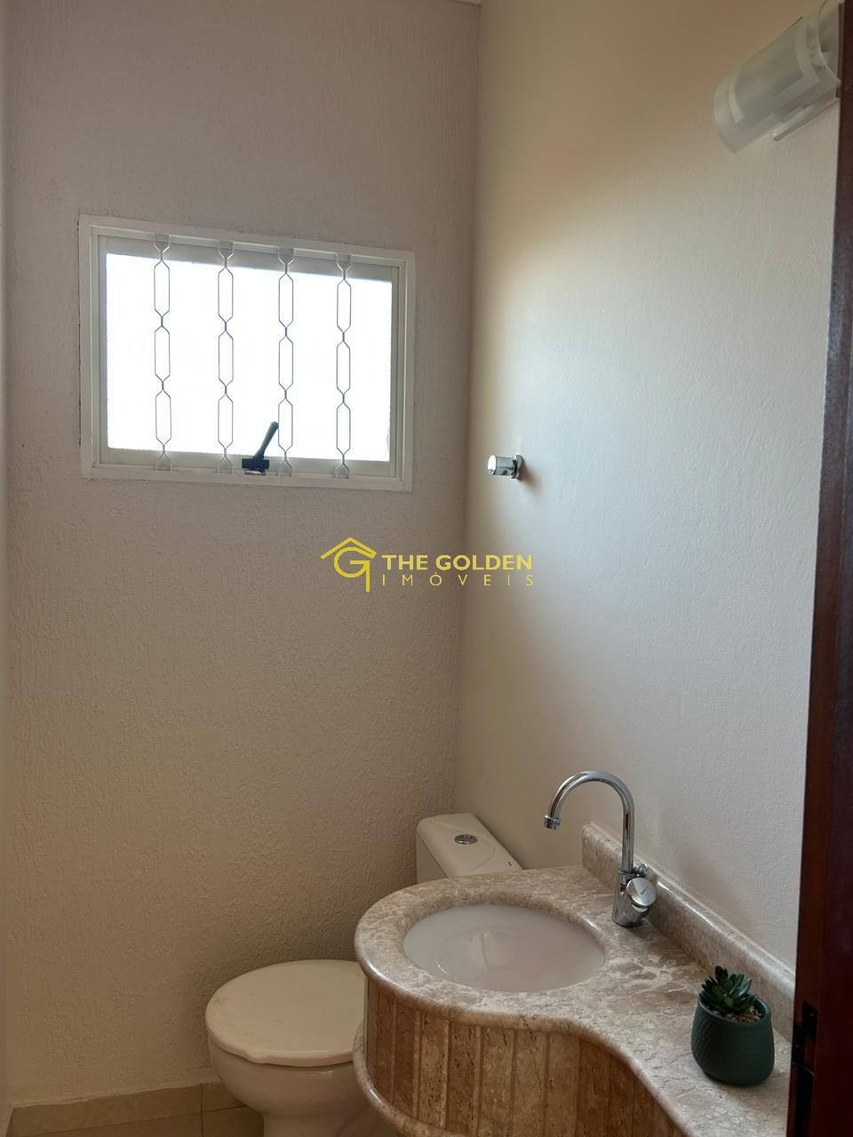 Casa à venda com 3 quartos, 220m² - Foto 13