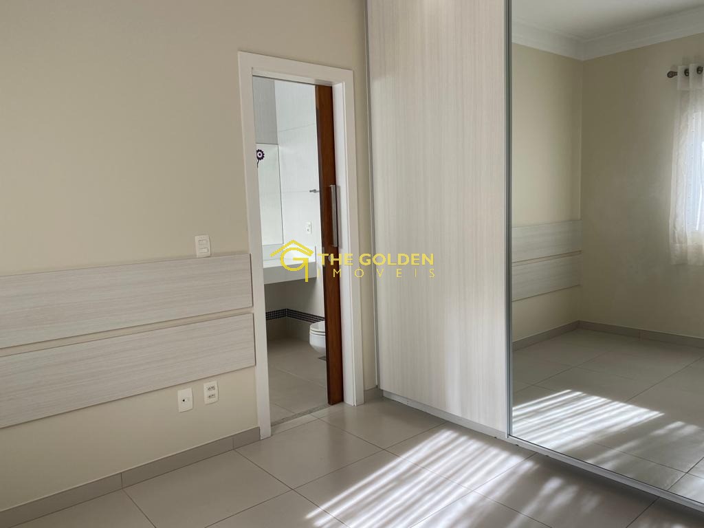 Casa de Condomínio à venda com 4 quartos, 375m² - Foto 11