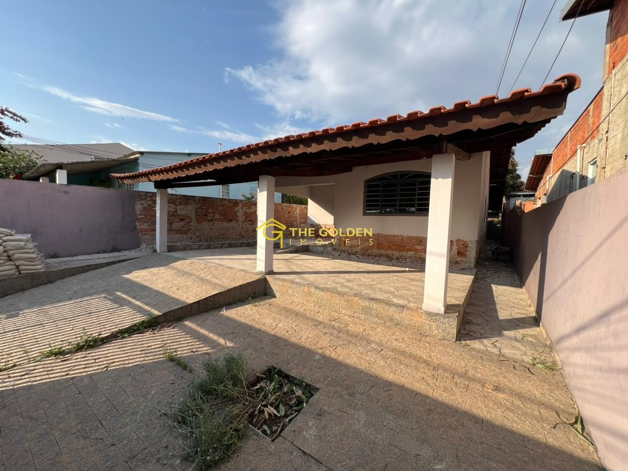 Casa para alugar com 3 quartos, 117m² - Foto 2