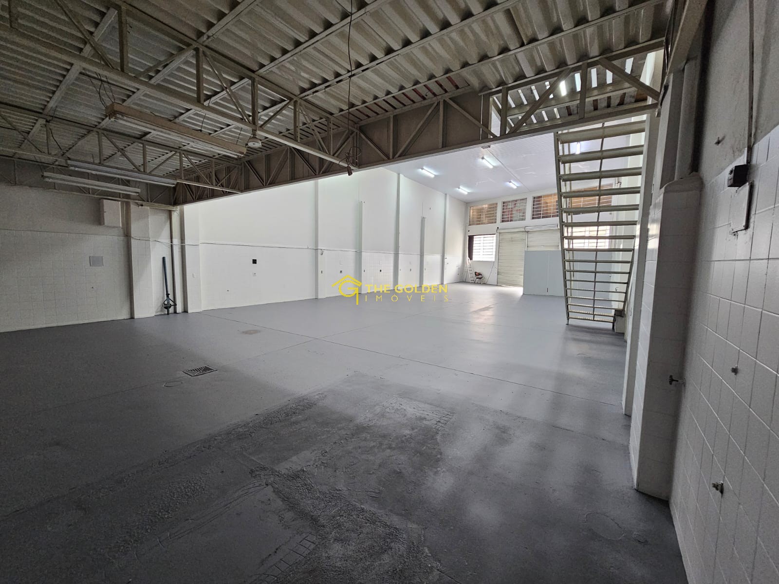 Depósito-Galpão-Armazém para alugar, 271m² - Foto 9