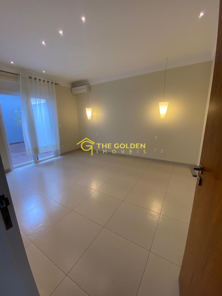 Casa de Condomínio à venda com 4 quartos, 375m² - Foto 16