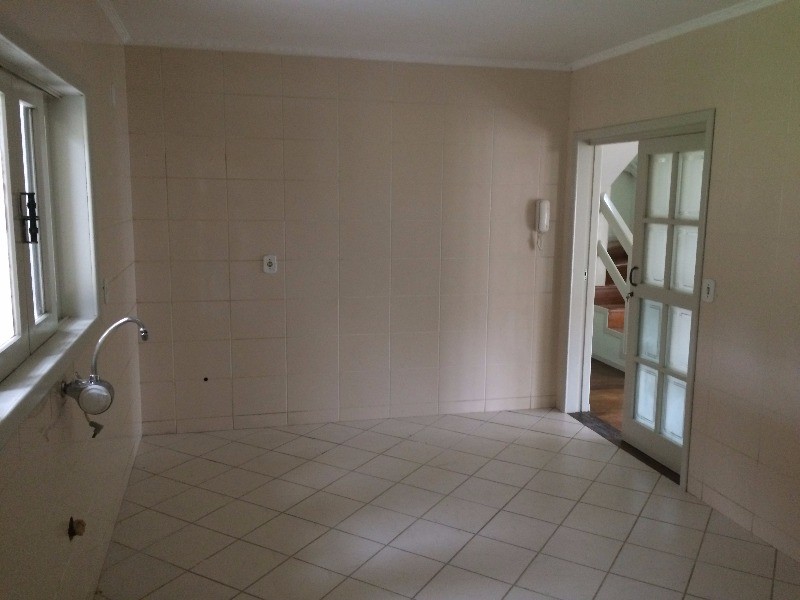 Casa à venda com 3 quartos, 360m² - Foto 6