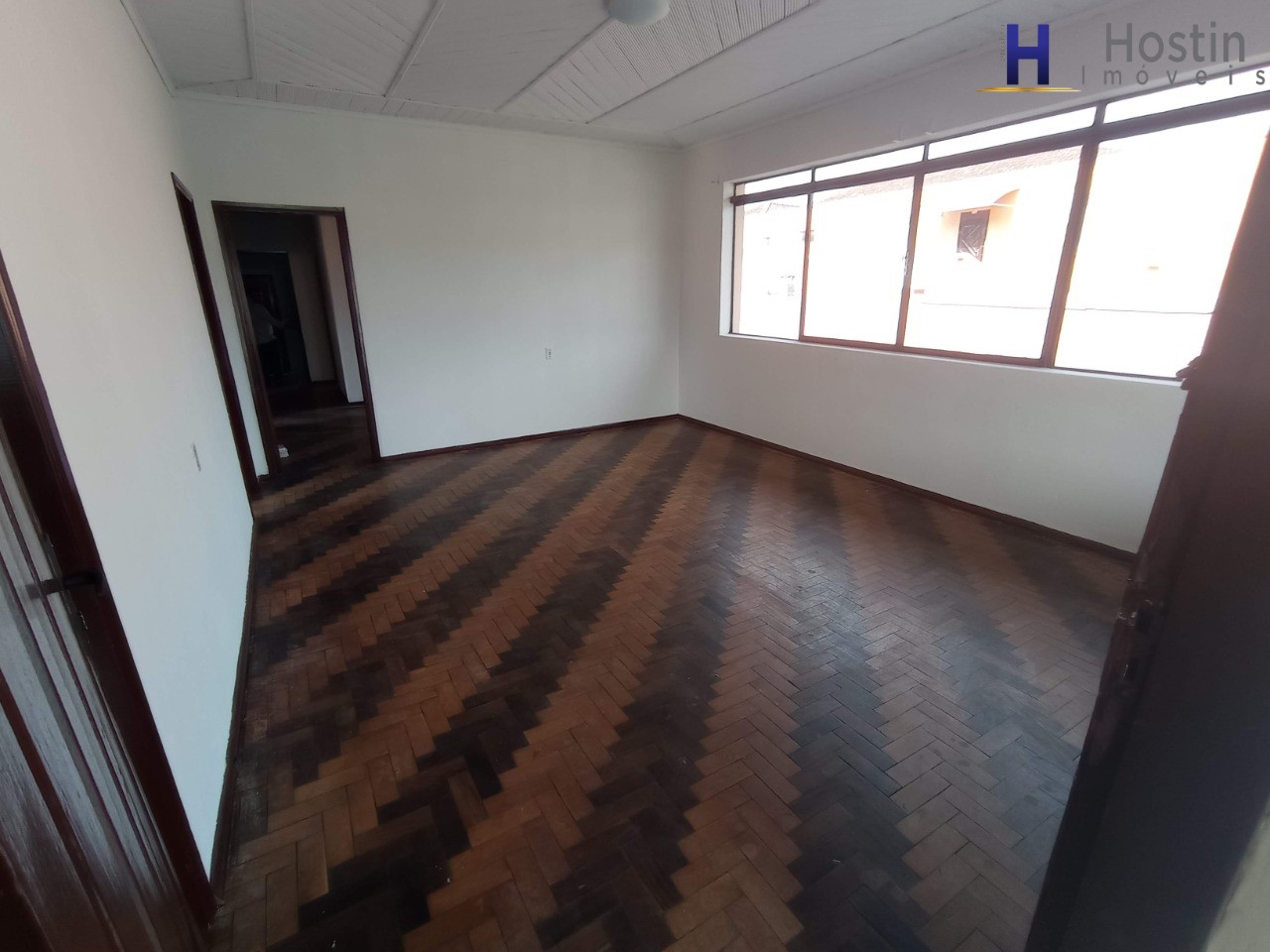 Casa à venda com 4 quartos, 760m² - Foto 5