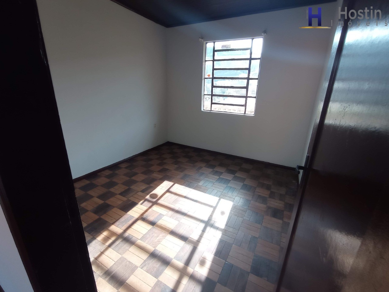 Casa à venda com 4 quartos, 760m² - Foto 9