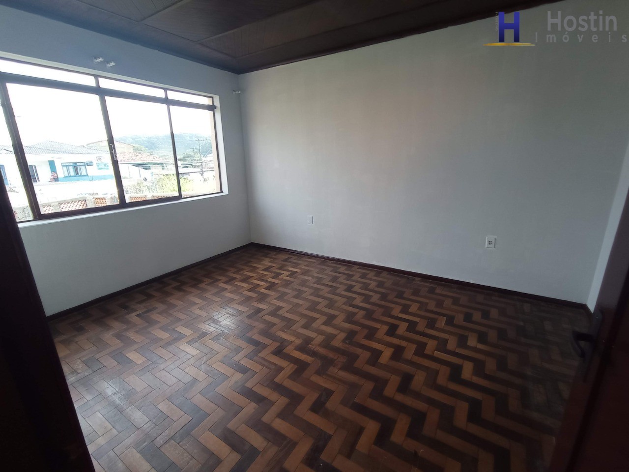 Casa à venda com 4 quartos, 760m² - Foto 6