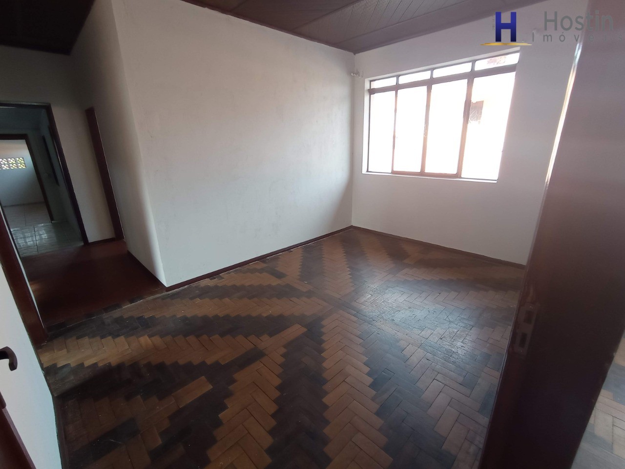 Casa à venda com 4 quartos, 760m² - Foto 8