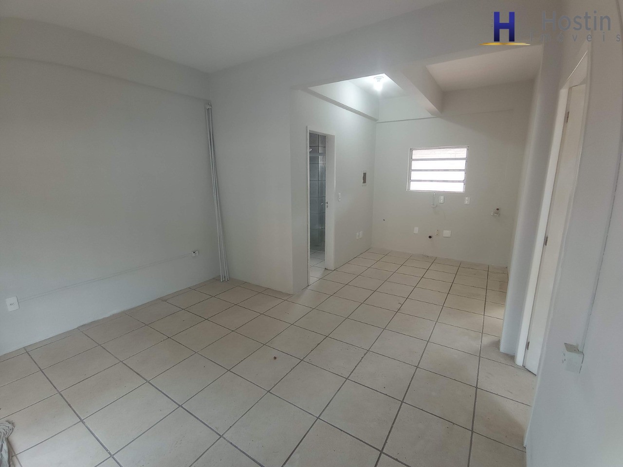 Apartamento para alugar com 2 quartos, 55m² - Foto 2