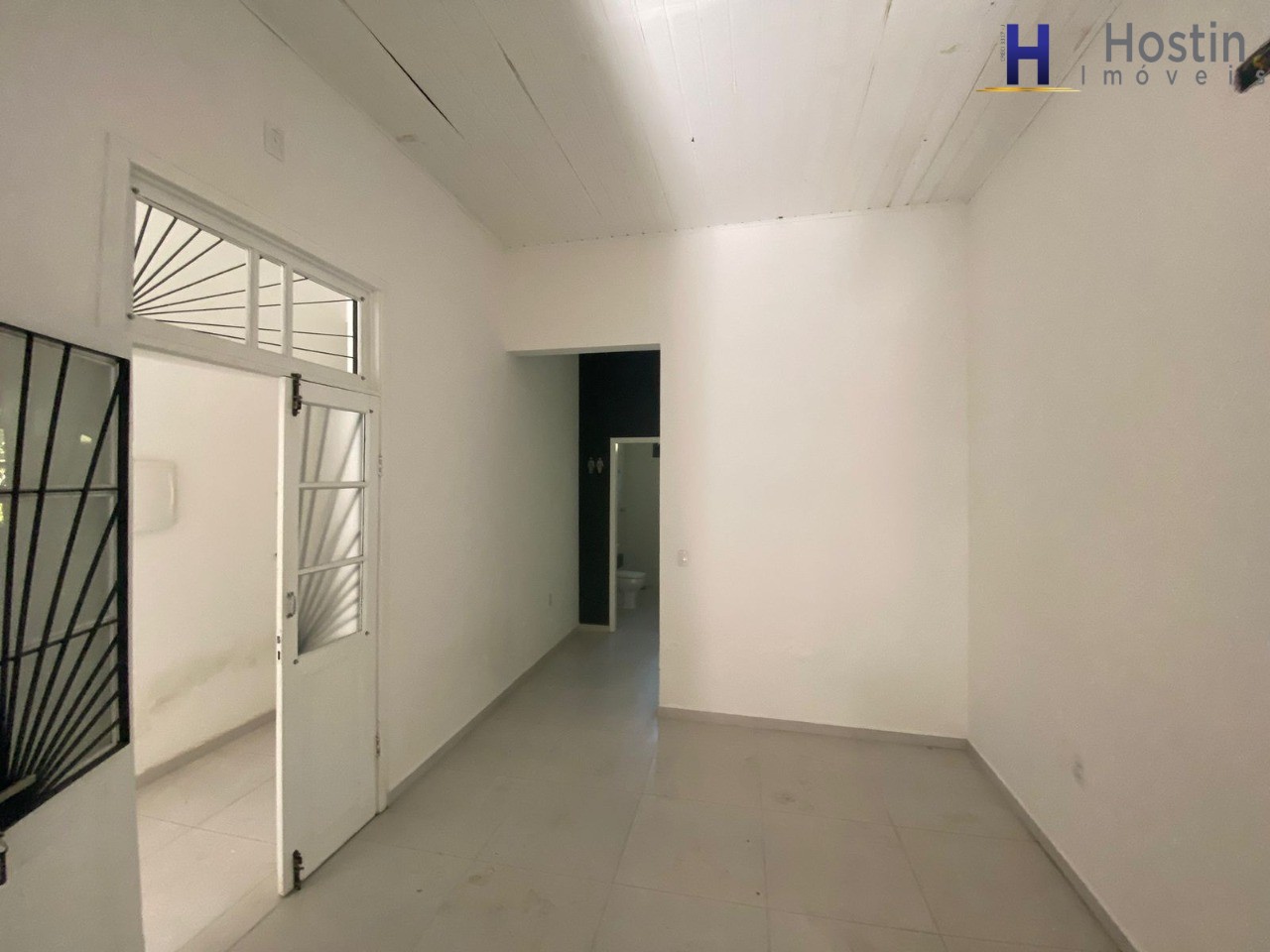 Casa à venda com 3 quartos, 392m² - Foto 3