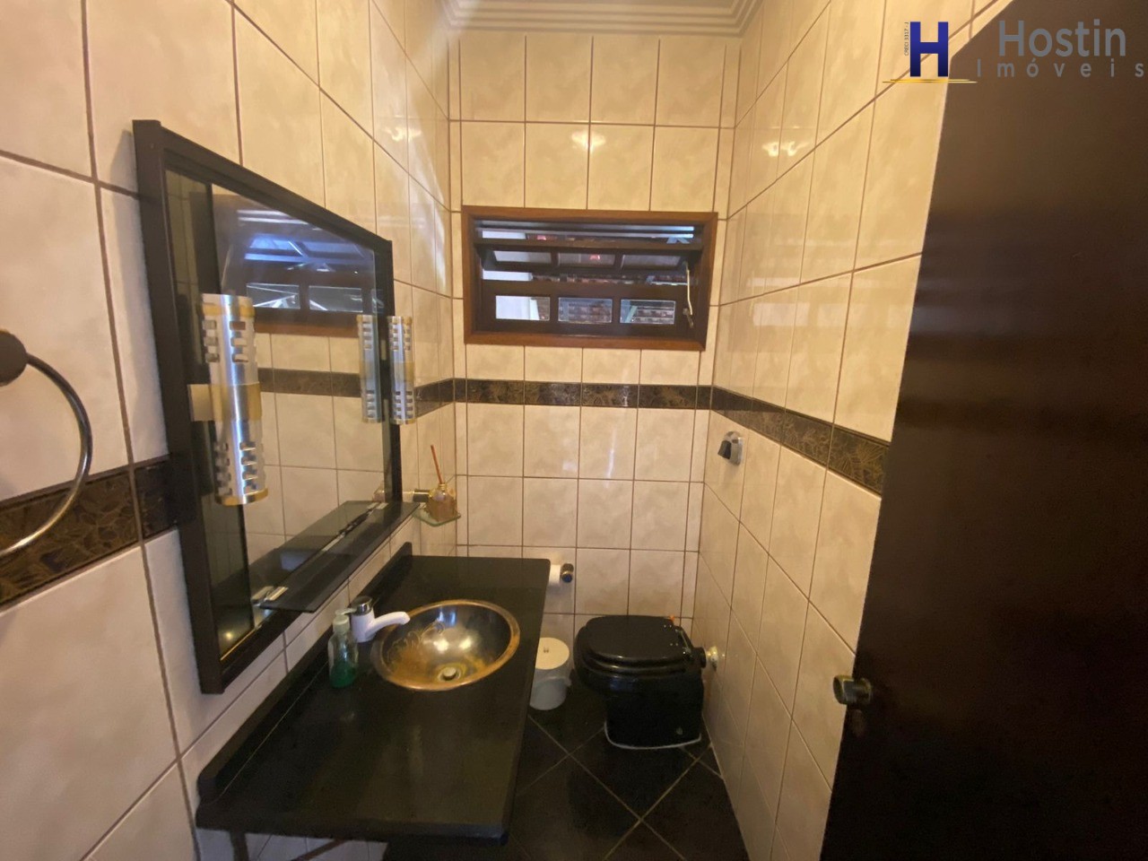 Casa à venda com 4 quartos, 608m² - Foto 11