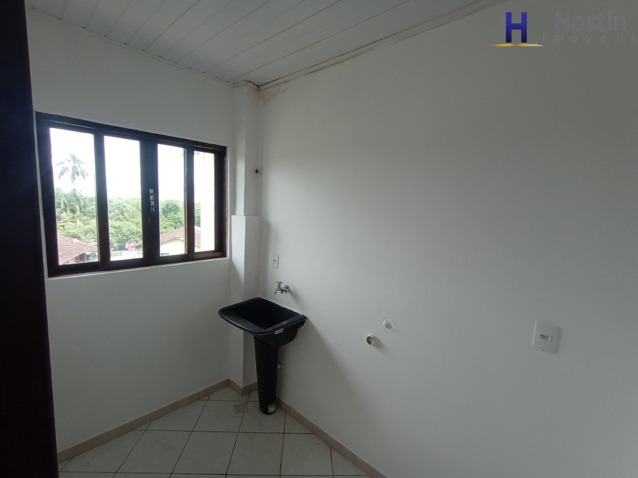 Apartamento para alugar com 1 quarto, 55m² - Foto 4