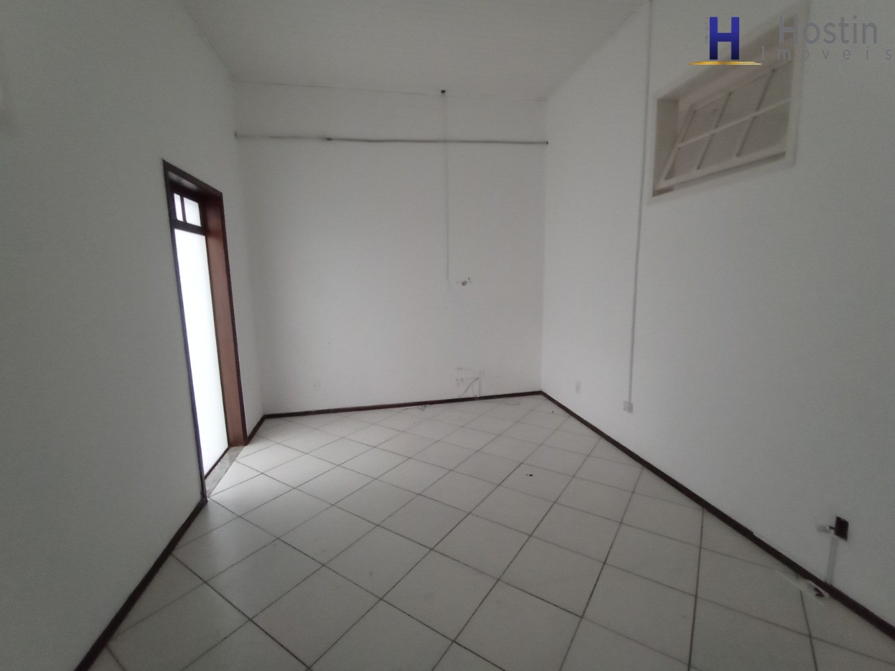 Casa para alugar com 3 quartos, 200m² - Foto 8