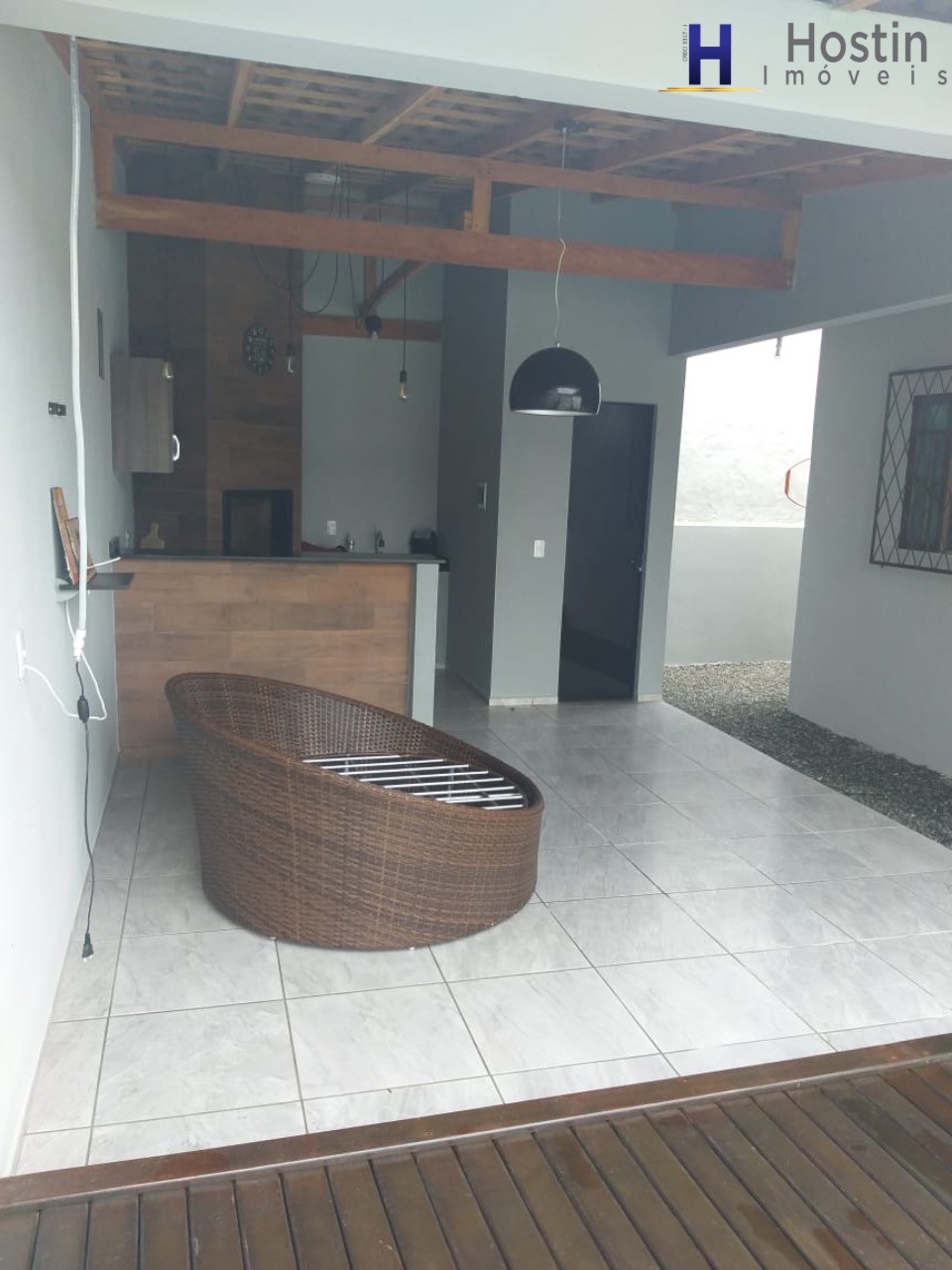 Casa à venda com 3 quartos, 360m² - Foto 2