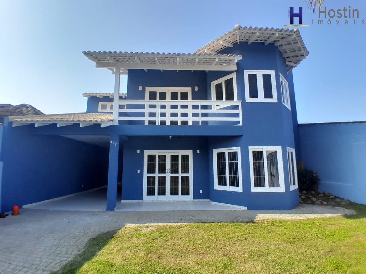 Casa à venda com 3 quartos, 360m² - Foto 1