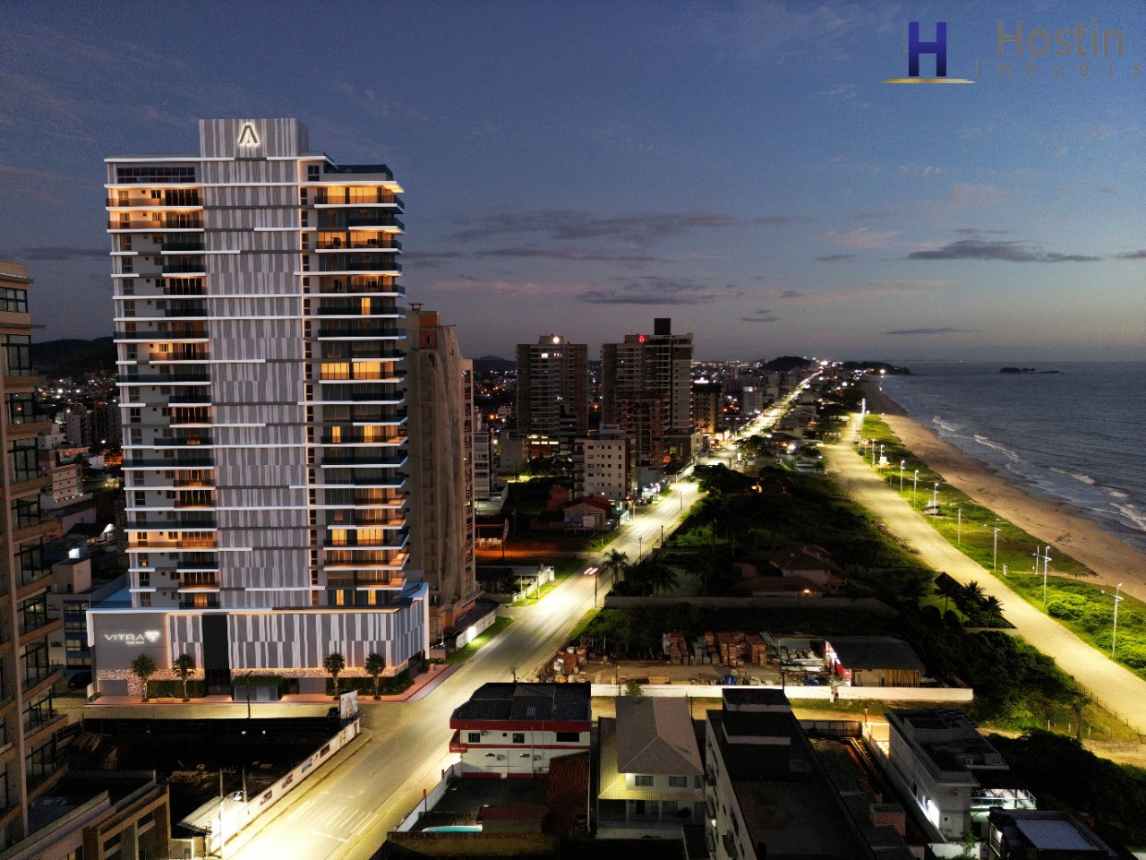 Apartamento, 3 quartos, 145 m² - Foto 1