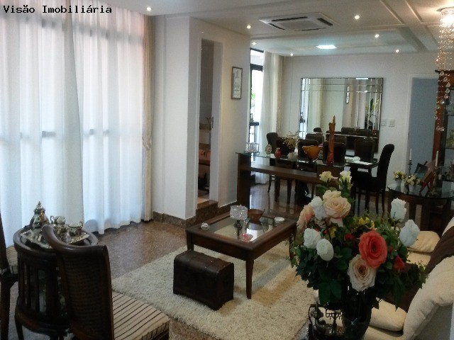 Apartamento à venda com 4 quartos, 300m² - Foto 1