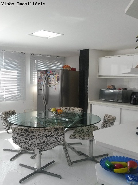 Apartamento à venda com 4 quartos, 300m² - Foto 10