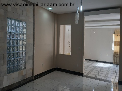 Casa à venda com 3 quartos - Foto 1