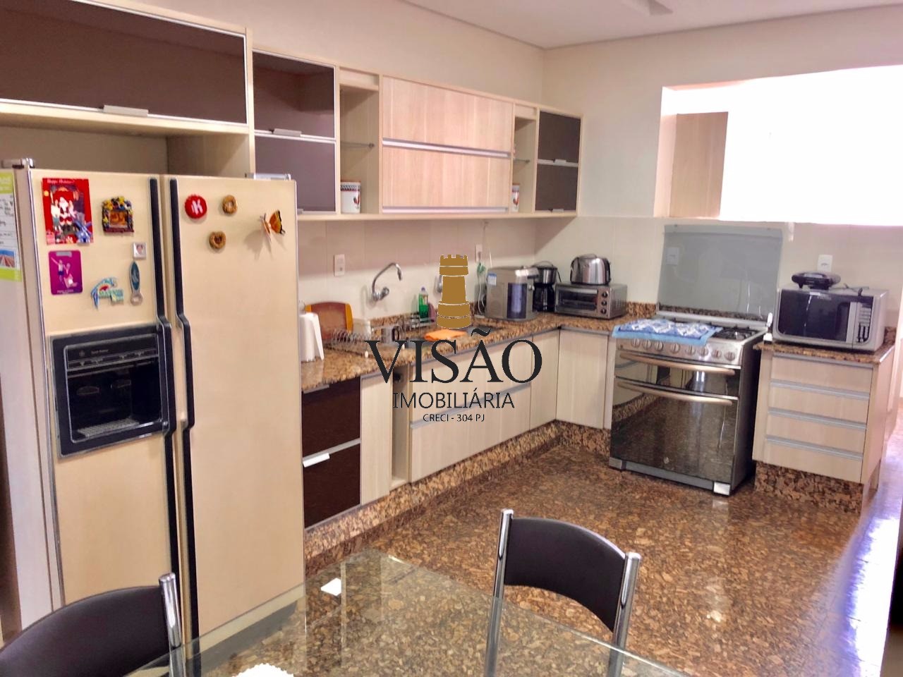 Apartamento à venda com 3 quartos, 180m² - Foto 11