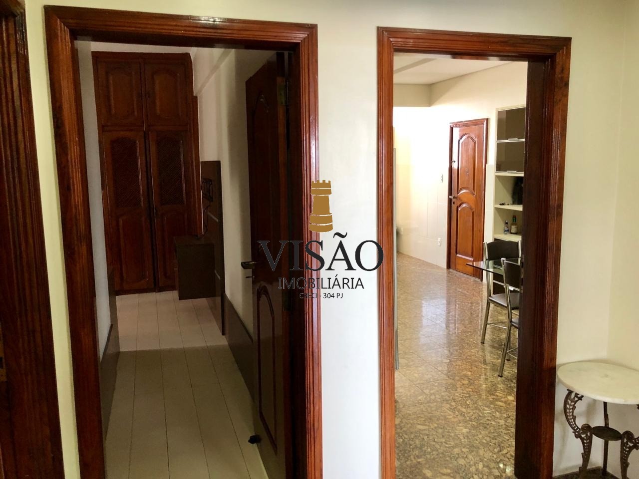 Apartamento à venda com 3 quartos, 180m² - Foto 33