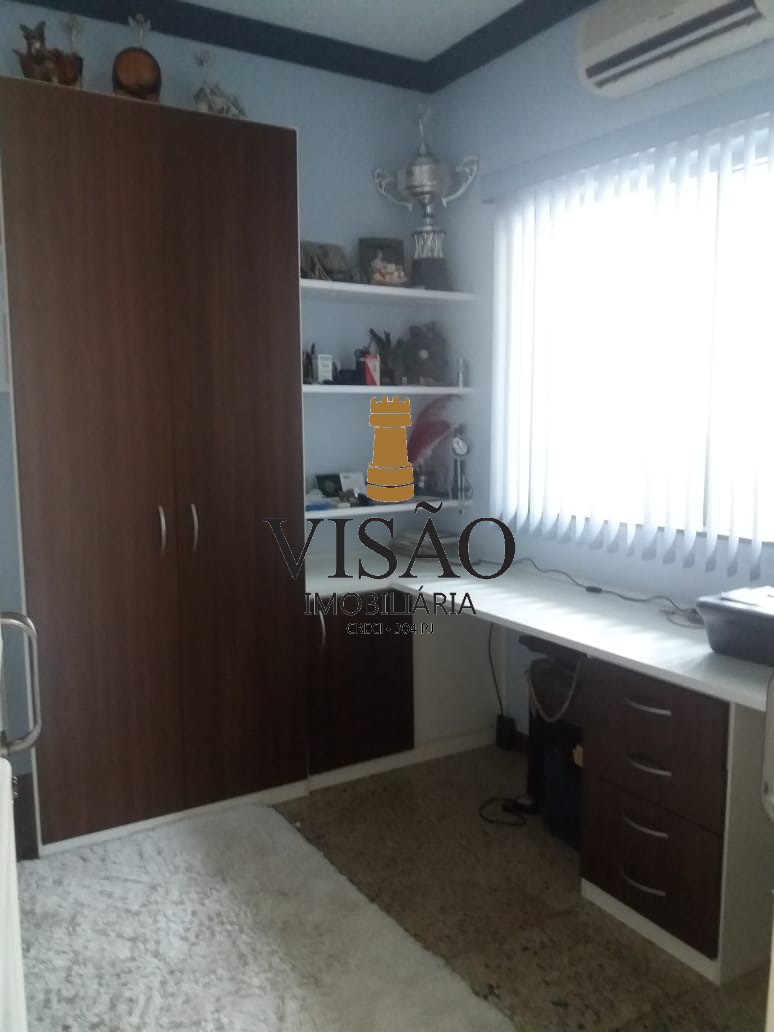 Casa à venda com 3 quartos, 450m² - Foto 14