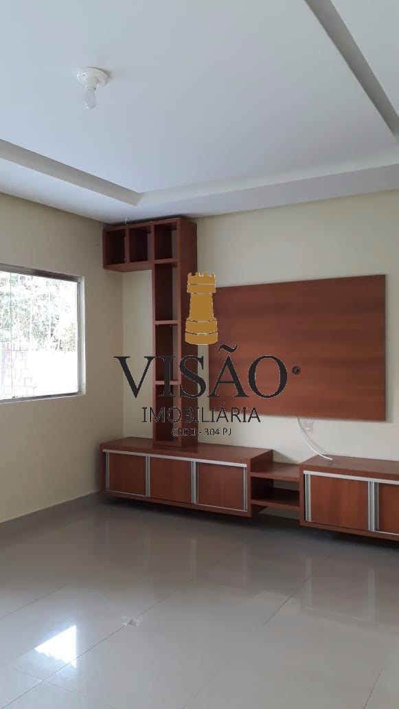 Casa à venda com 3 quartos, 120m² - Foto 2