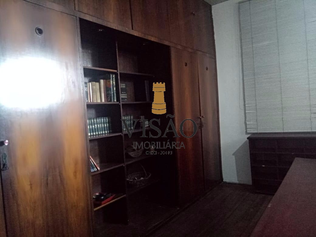 Casa à venda com 3 quartos, 350m² - Foto 16