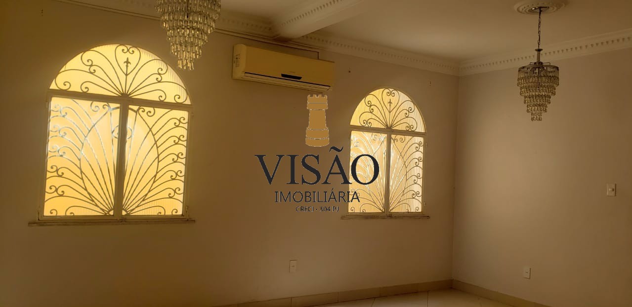 Casa à venda com 4 quartos, 300m² - Foto 9