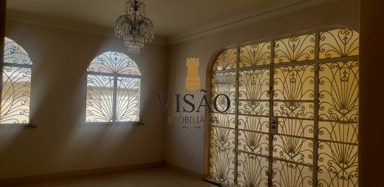 Casa à venda com 4 quartos, 300m² - Foto 10