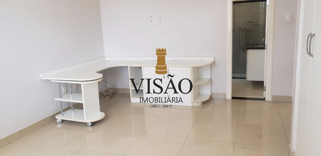 Casa à venda com 4 quartos, 300m² - Foto 26